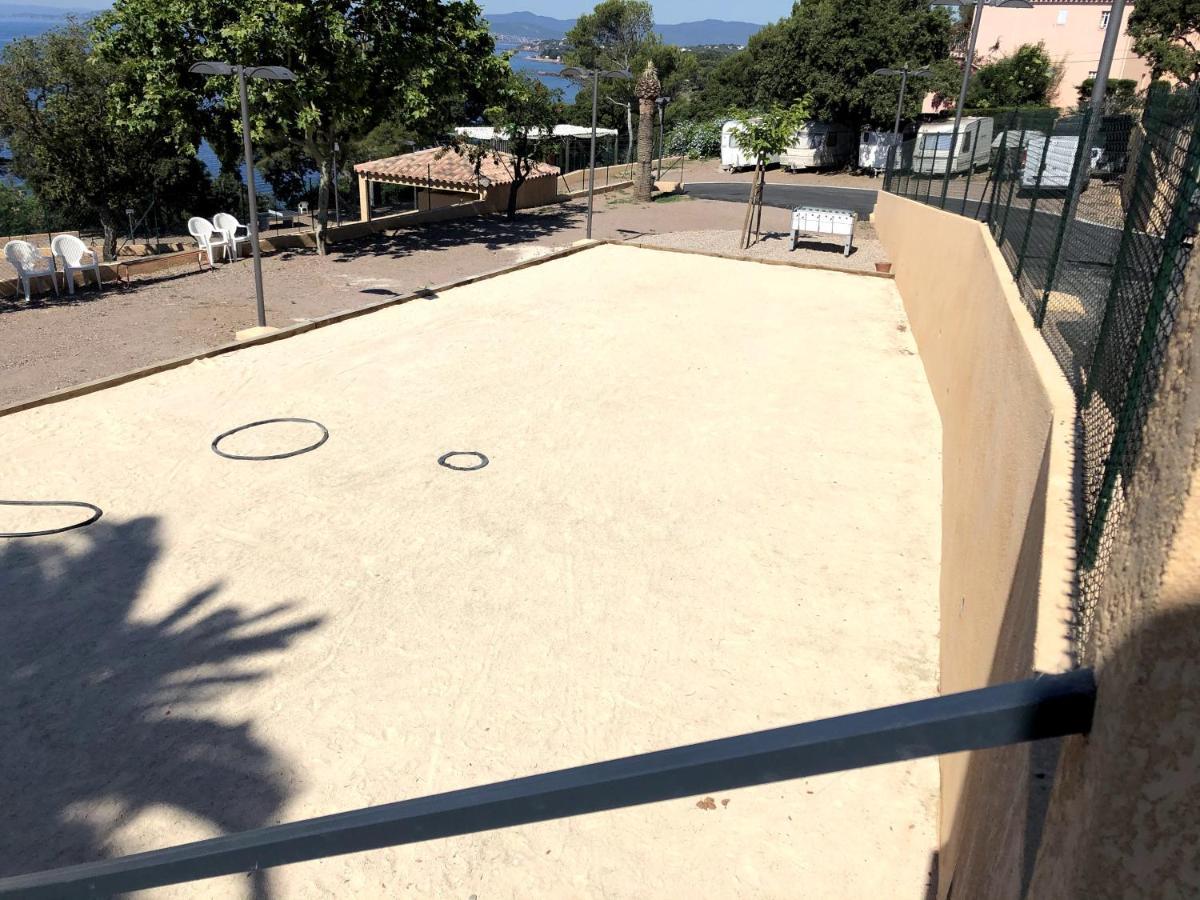 Frantheor Saint-Raphael 4 Etoiles Hotel Exterior foto
